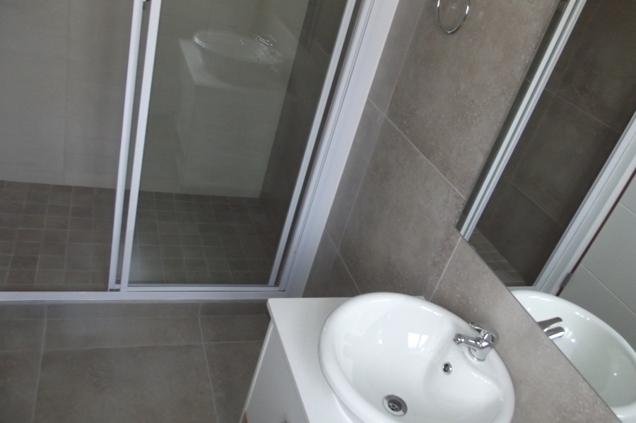 3 Bedroom Property for Sale in Mooikloof Country Estate Western Cape